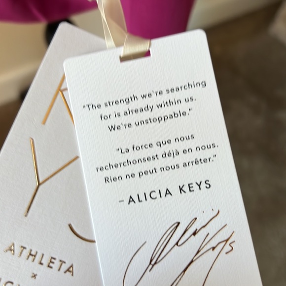 NWT Athleta Alicia Keys Seasoft Hoodie - Picture 11 of 14